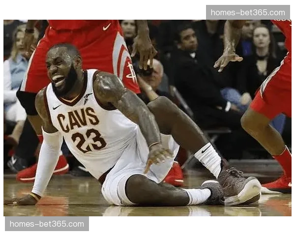 骑士布莱恩特小腿拉伤升级，内线轮换深度受影响